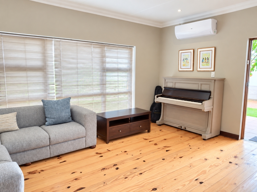 3 Bedroom Property for Sale in Manor Heights Eastern Cape